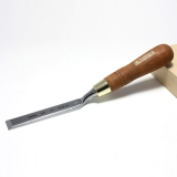 Стамеска плоская изогнутая Narex с ручкой Wood Line Plus 19 мм